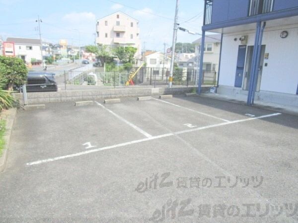 駐車場(駐車場)