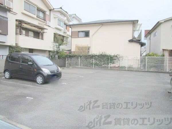 駐車場(駐車場)