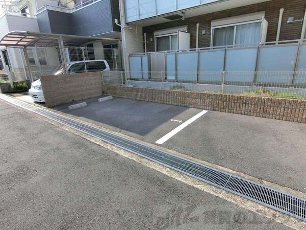 駐車場(庭)