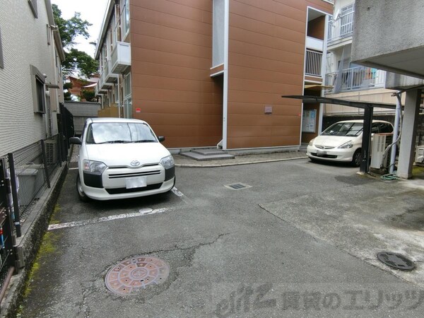 駐車場(駐車場)