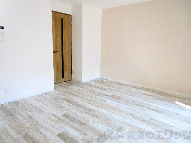 物件内観写真2　(リビング/居室)