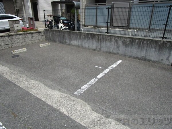 駐車場(駐車場)