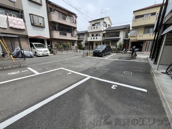 駐車場(駐車場)