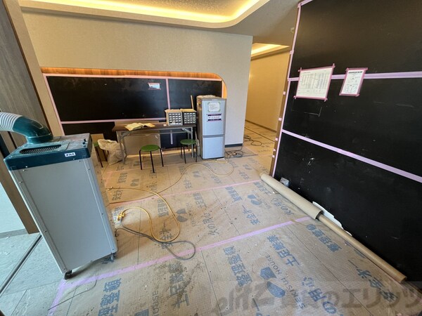 ロビー(バルコニー)