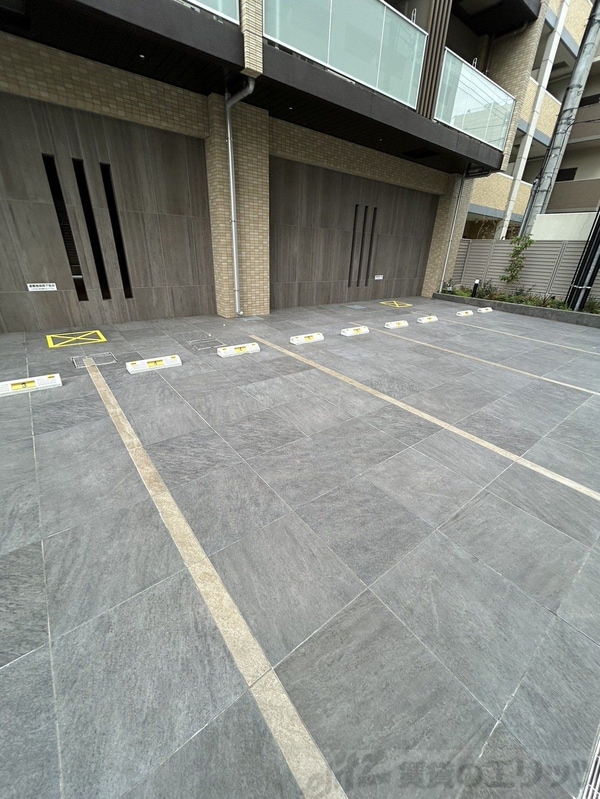 駐車場(駐車場)