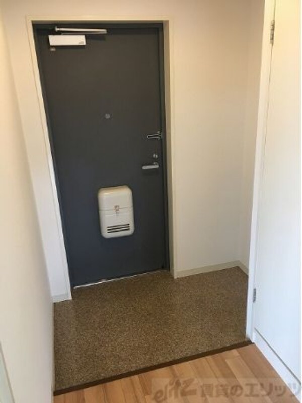 玄関(玄関)