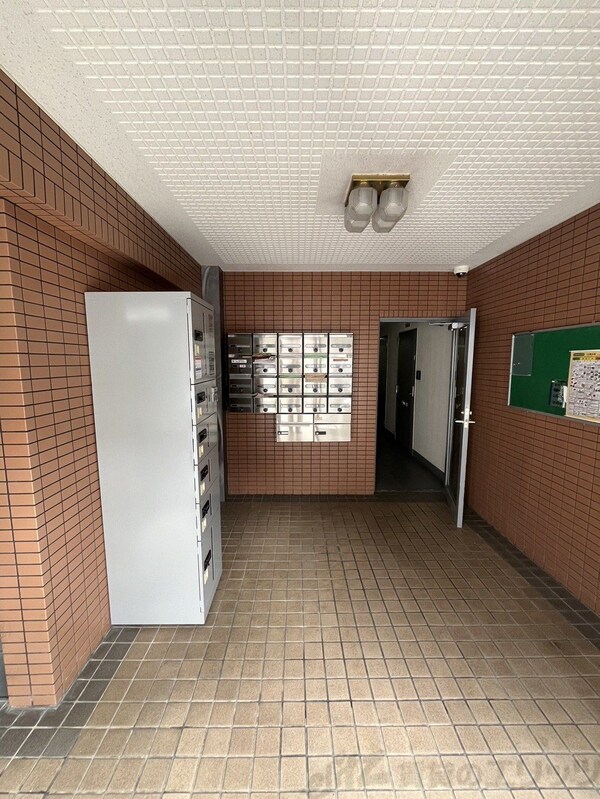 エントランス(エントランス)
