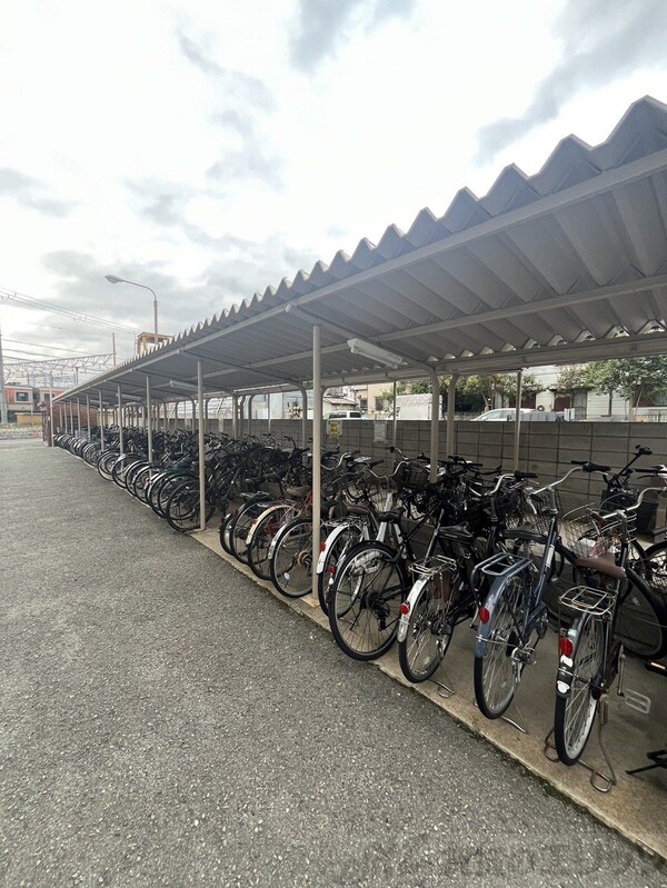 駐車場(駐輪場)
