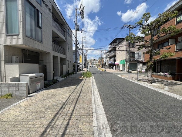 その他(前面道路)