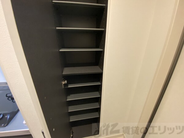 収納(収納)