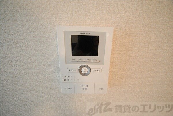 設備(モニター付きインターホン)