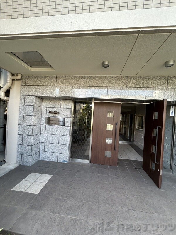 エントランス(エントランス)