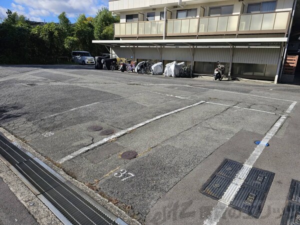 駐車場(駐車場)