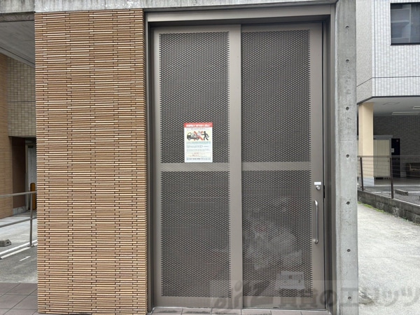 共有部分(ゴミ置き場)