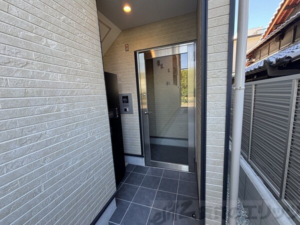 エントランス(エントランス)