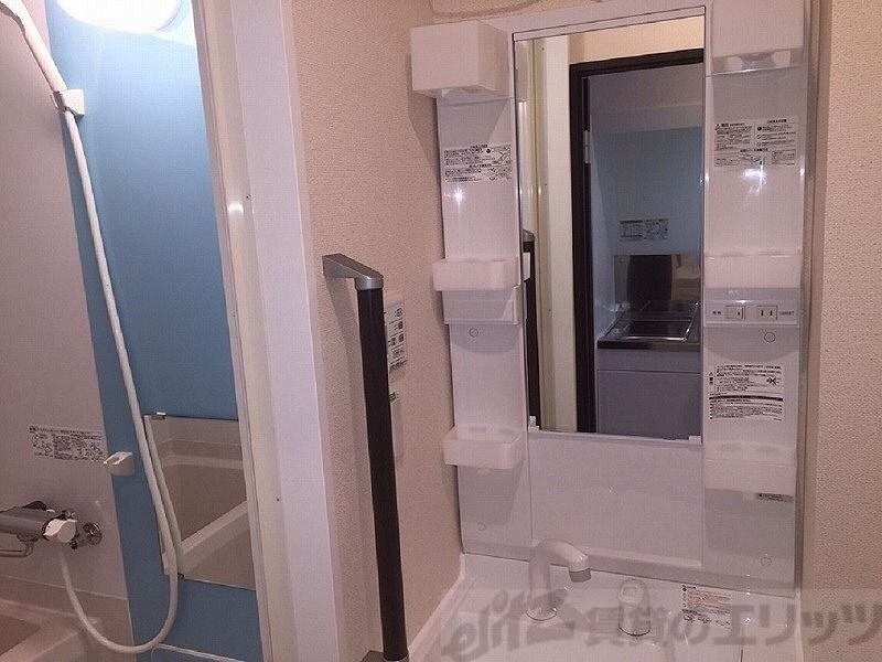 クレイノセイ柴島の洗面