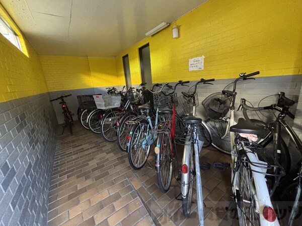 共有部分(駐輪場)