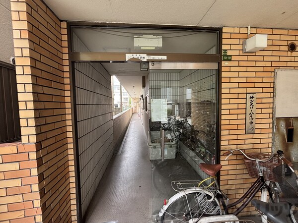 エントランス(エントランス)