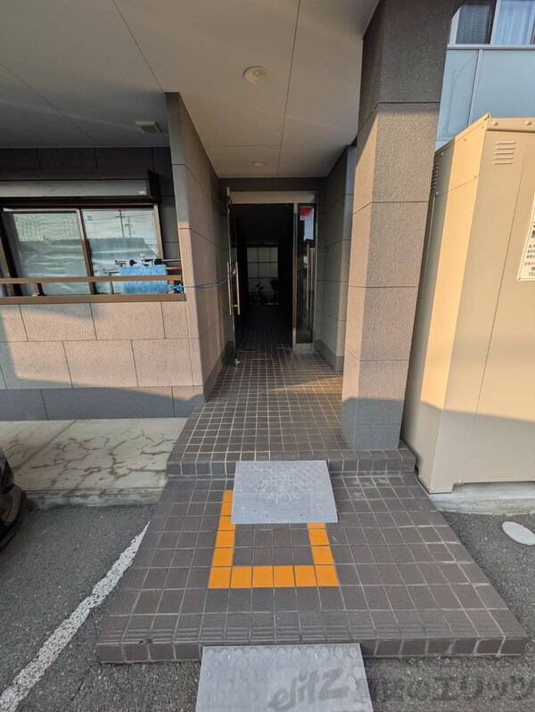 エントランス(エントランス)