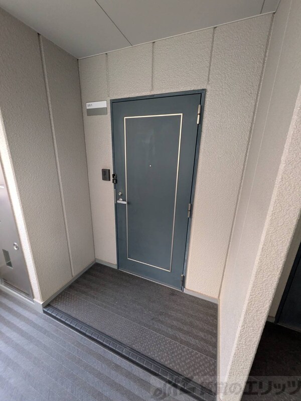 玄関(収納)