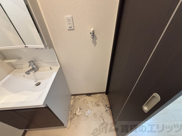 設備(洗濯機置き場)