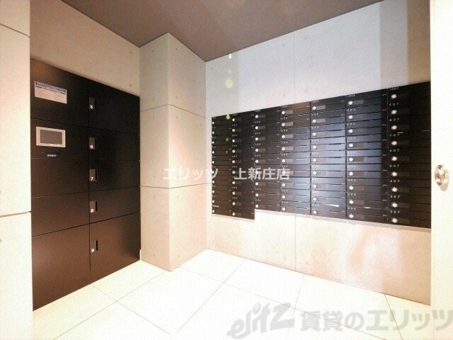 物件内観写真7　(エントランス)