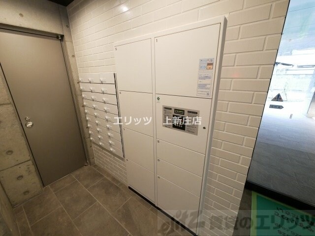 物件内観写真8　(宅配ボックス)