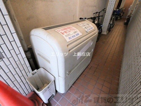 ロビー(下駄箱)