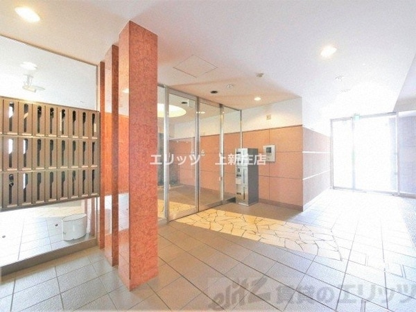 エントランス(エントランス)