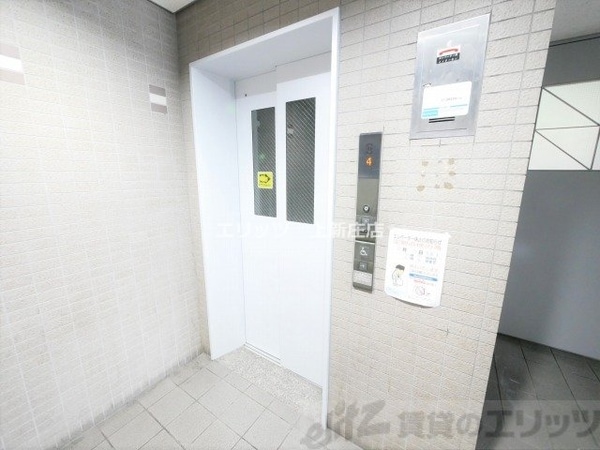 エントランス(エントランス)