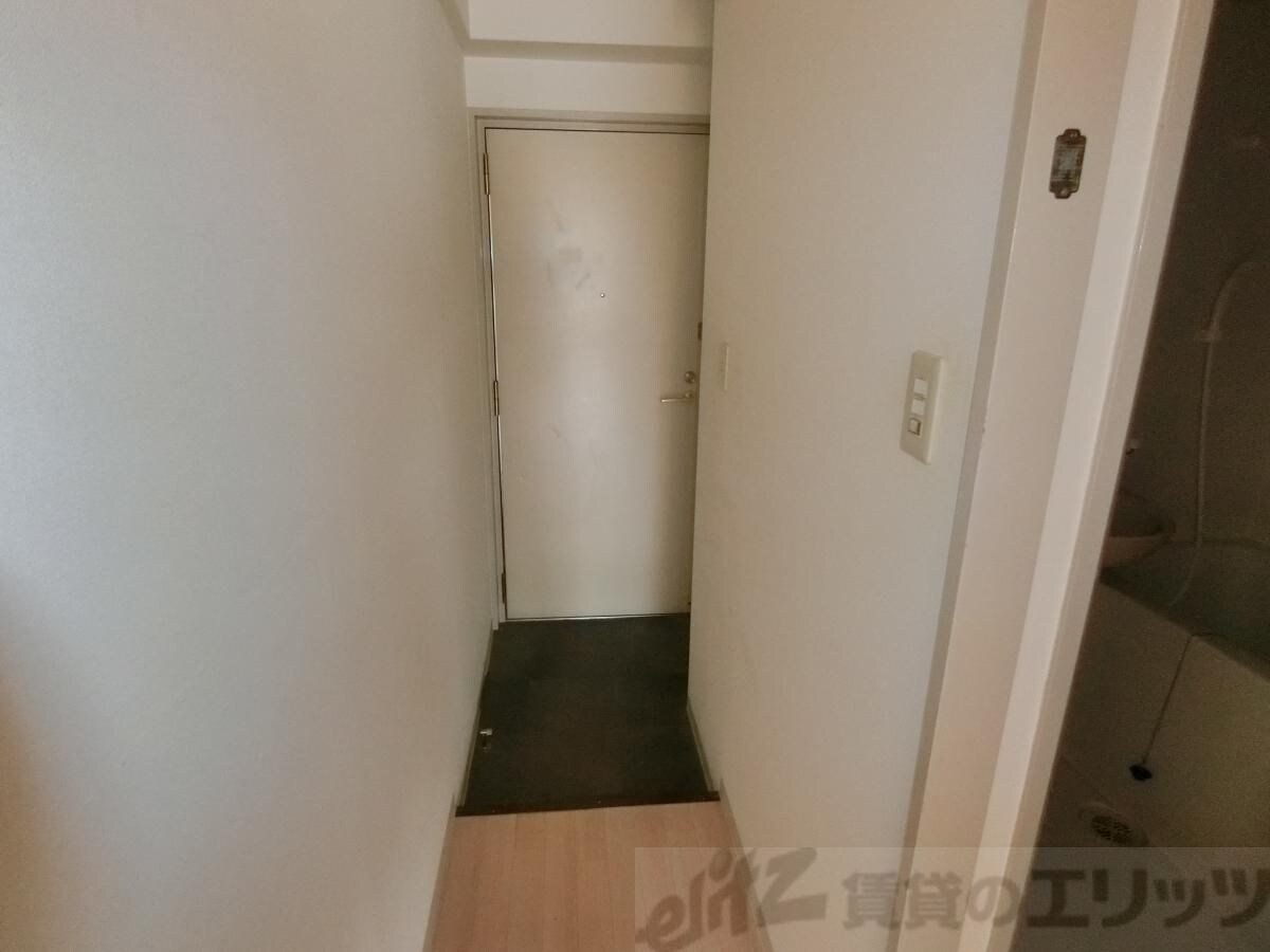 物件内観写真13　(玄関)