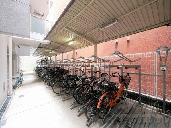 駐車場(駐輪場)