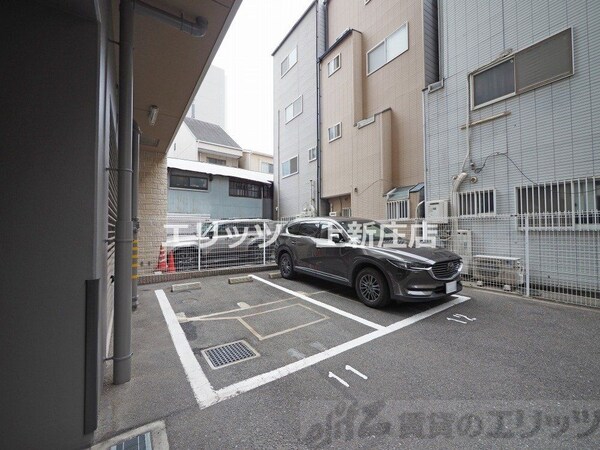 駐車場(駐車場)