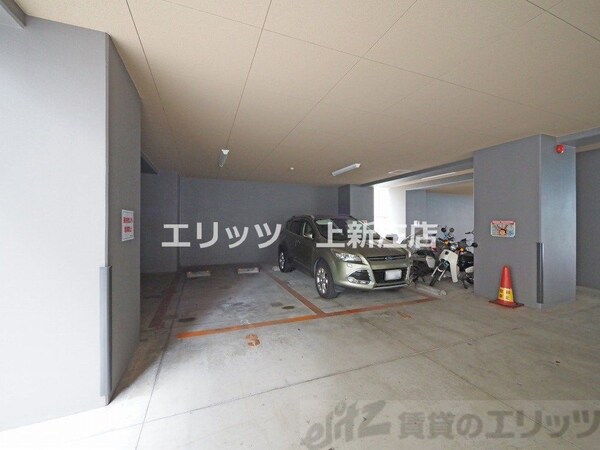 駐車場(駐車場)