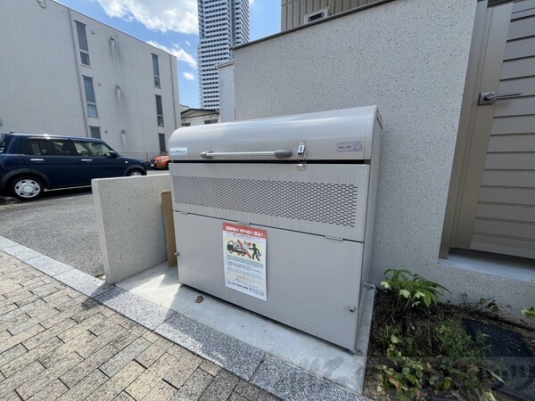 共有部分(ゴミ置き場)