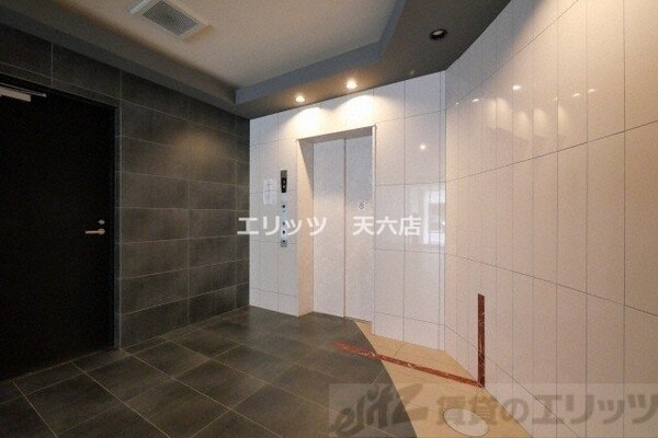 エントランス(エントランス)