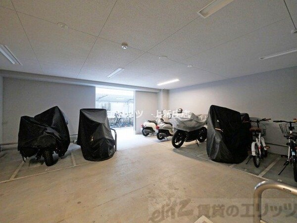 駐車場(駐輪場)