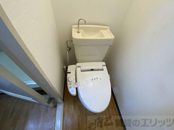 トイレ(トイレ)