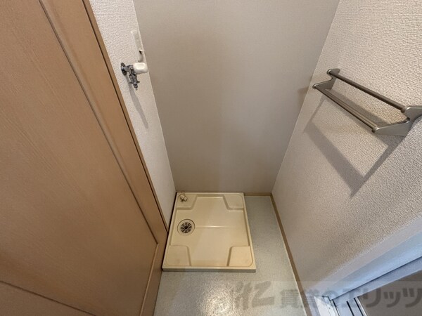 設備(洗濯機置き場)