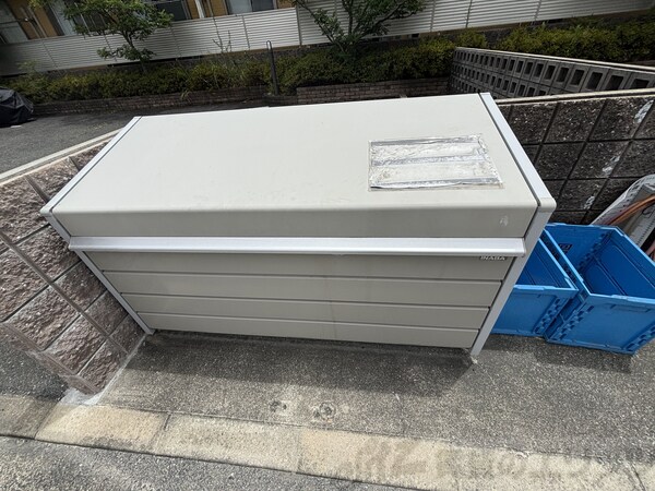 共有部分(ゴミ置き場)