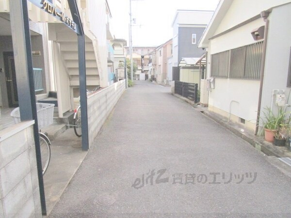 その他(前面道路)