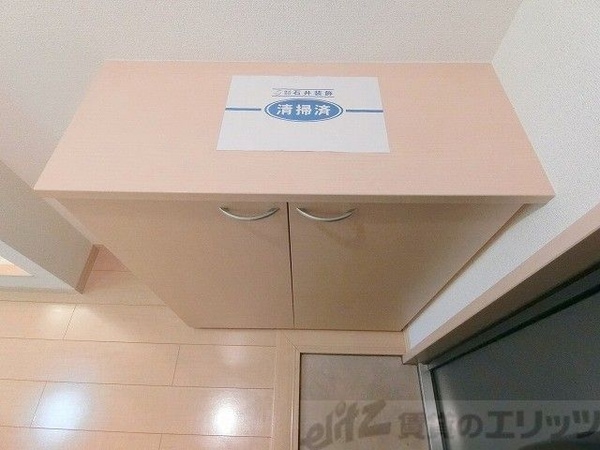 玄関(設備)