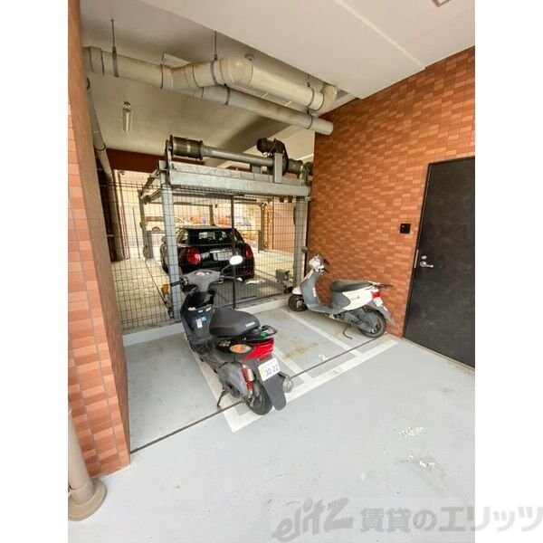 駐車場(駐車場)