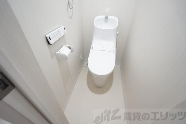 トイレ(トイレ)