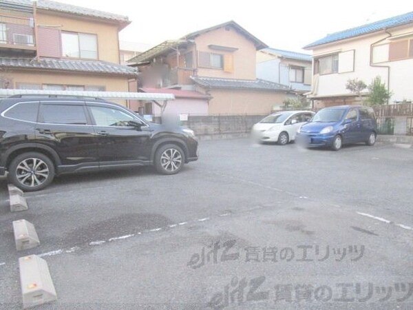 駐車場(駐車場)