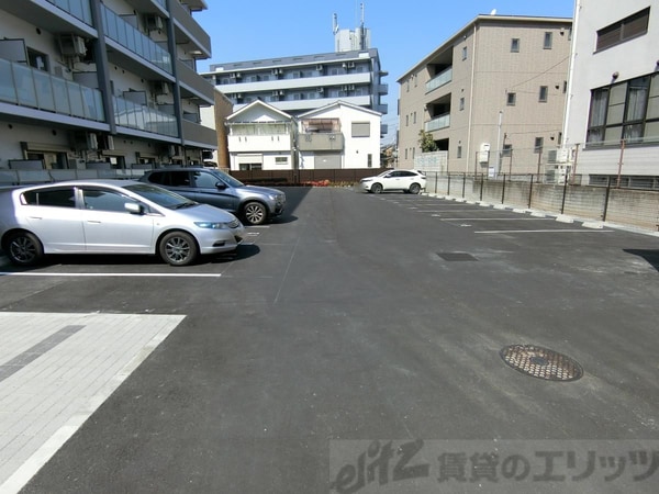 駐車場(駐車場)