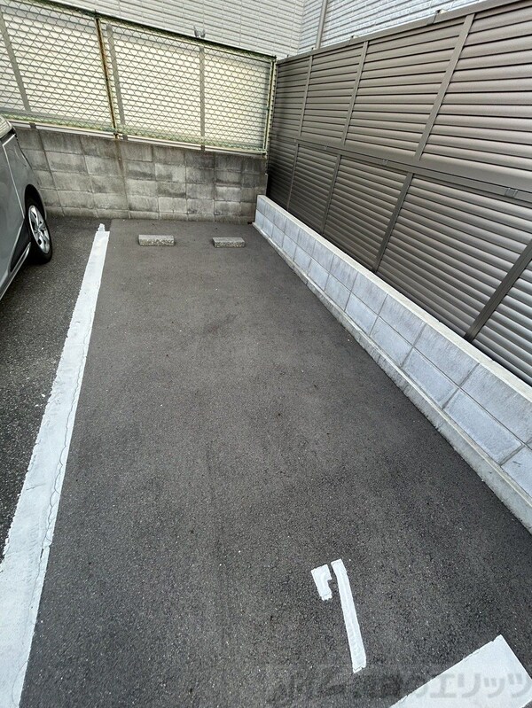 駐車場(庭)