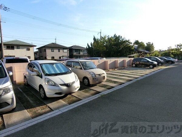 駐車場(駐車場)