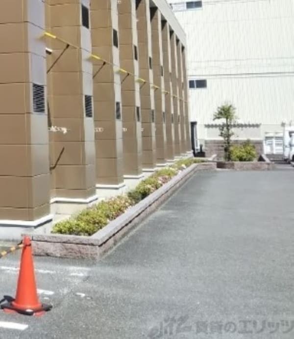 エントランス(外観)