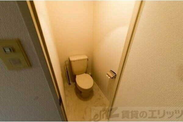 トイレ(トイレ)